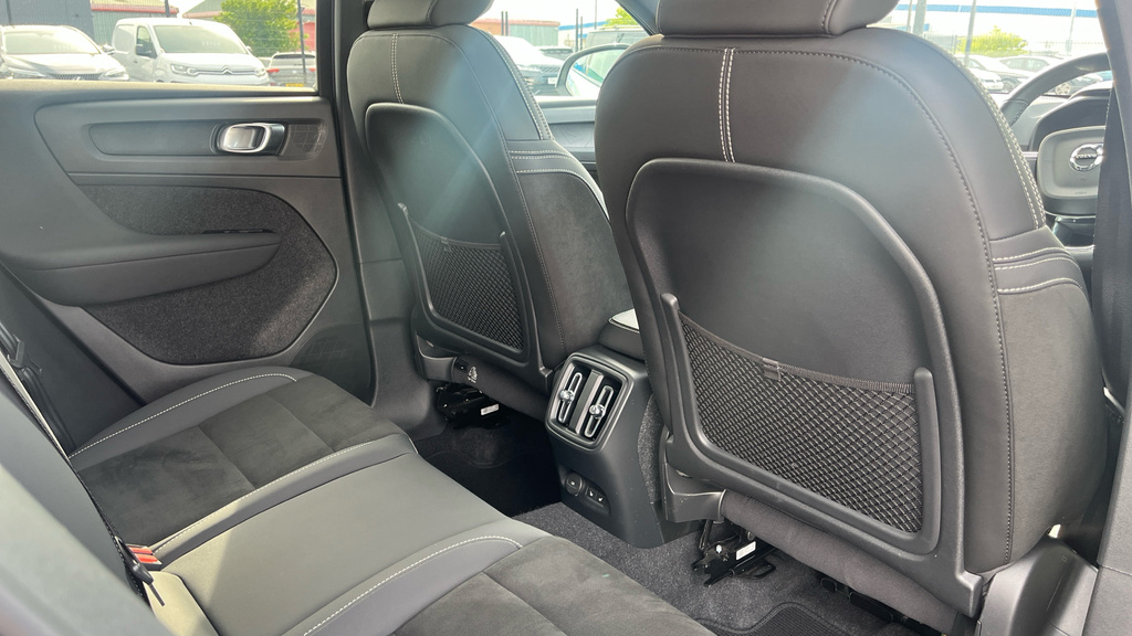 Volvo C40 Recharge 78Kwh Pro Blue #33