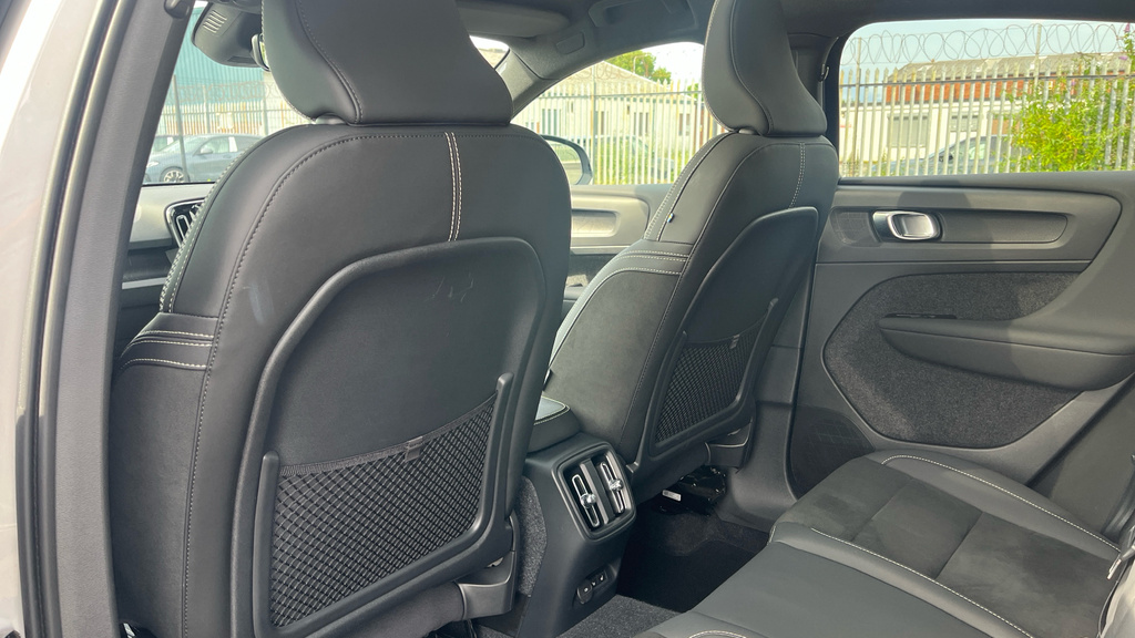 Volvo C40 Recharge 78Kwh Pro Blue #26