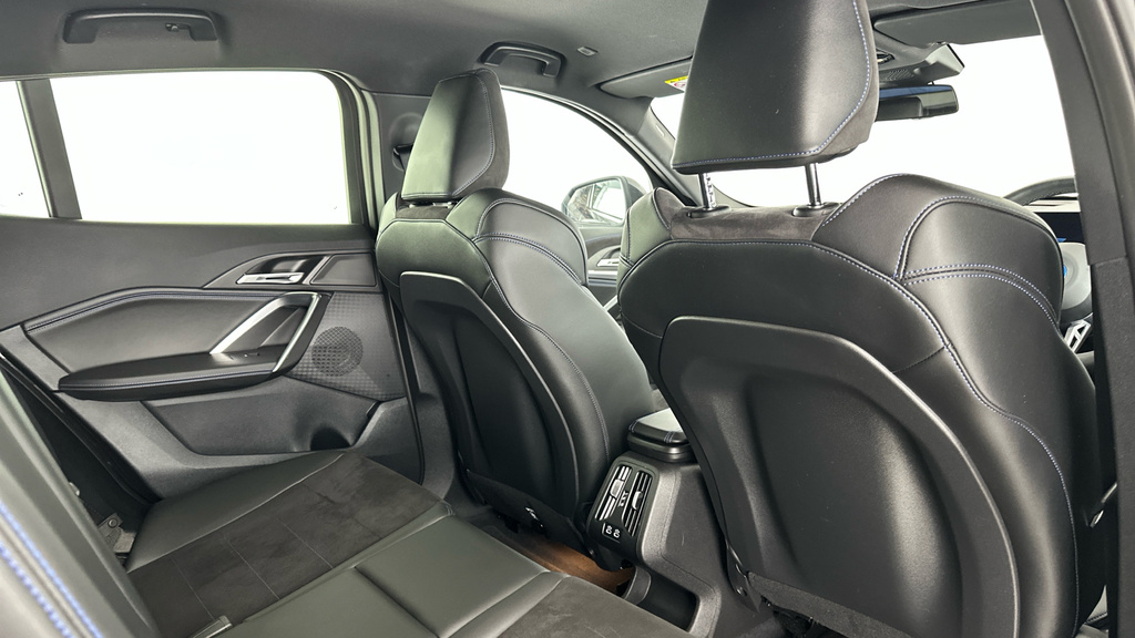 BMW iX2 150Kw Edrive20 M Sport 65Kwh Techpro Blue #26