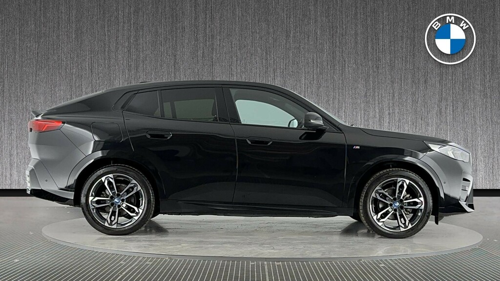 BMW iX2 20 66.5Kwh M Sport Edrive 11Kw Charger Black #3