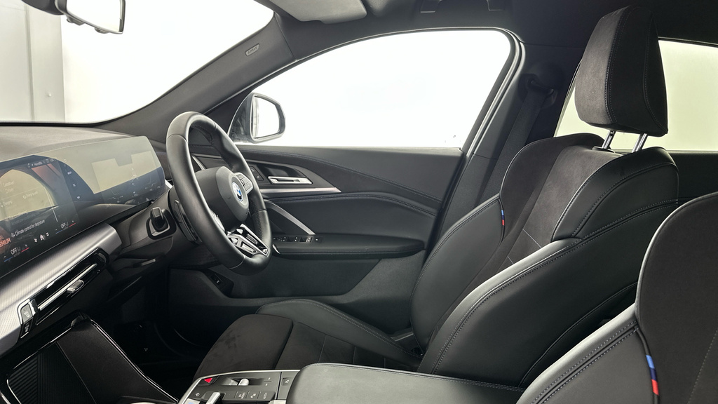 BMW iX2 150Kw Edrive20 M Sport 65Kwh Techpro Blue #25