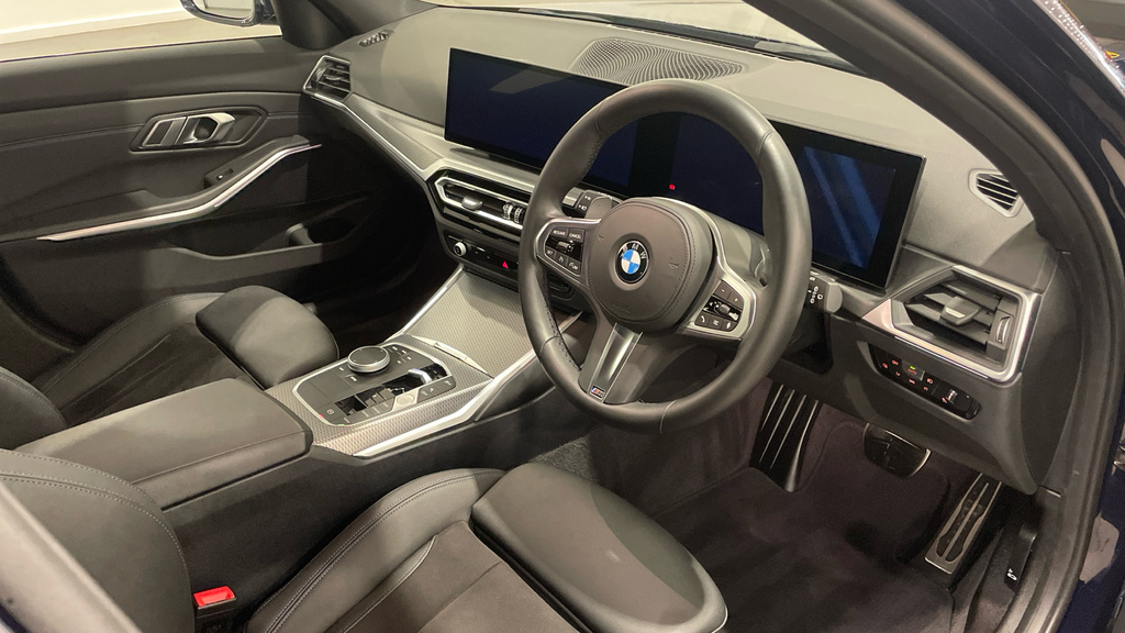BMW 3 Series 2.0 320I M Sport Touring Euro 6 Ss Blue #6