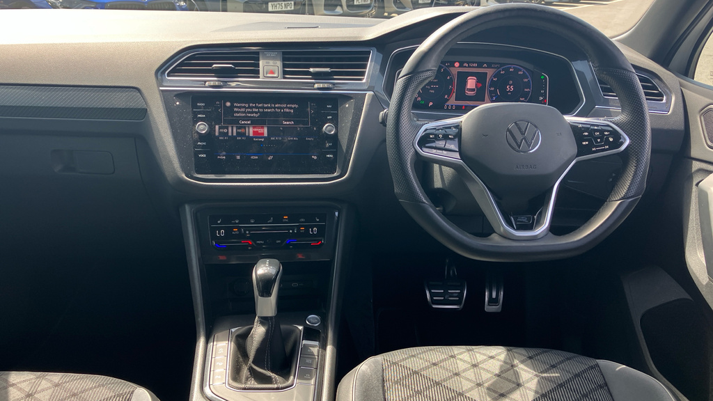 Volkswagen Tiguan 1.5 Tsi R-line Dsg Euro 6 Ss White #4