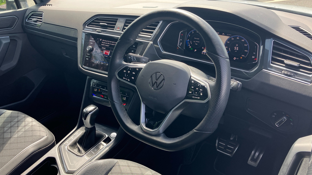 Volkswagen Tiguan 1.5 Tsi R-line Dsg Euro 6 Ss White #6