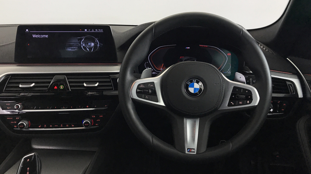 BMW 5 Series 520D M Sport Mhev Grey #8