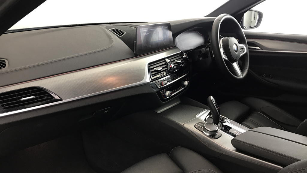 BMW 5 Series 520D M Sport Mhev Grey #6