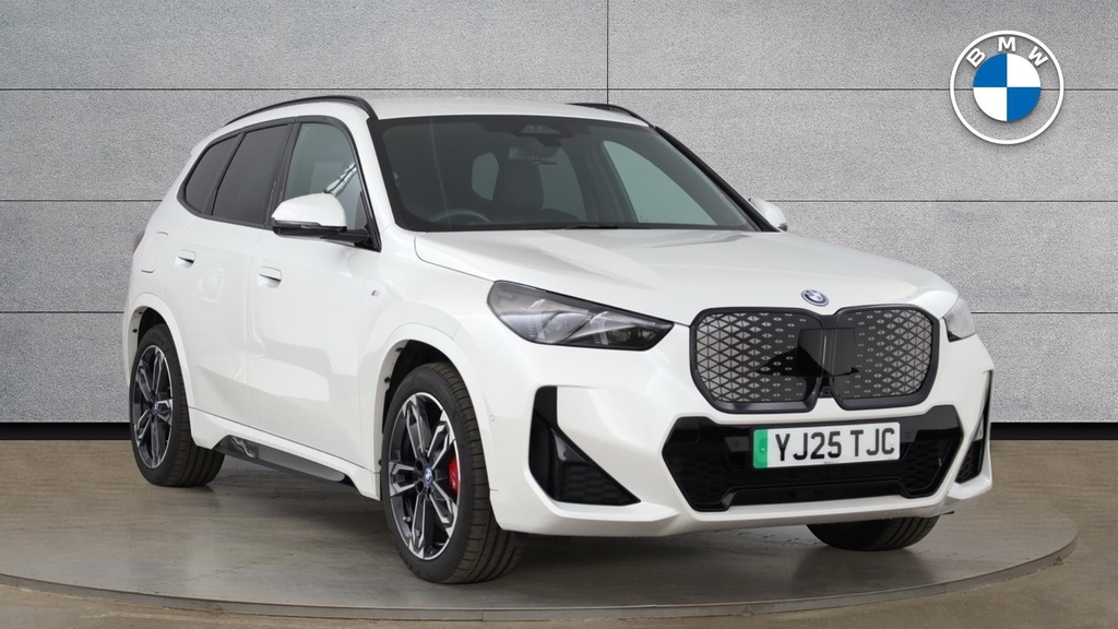 BMW iX1 30 66.5Kwh M Sport Xdrive 11Kw Charger White