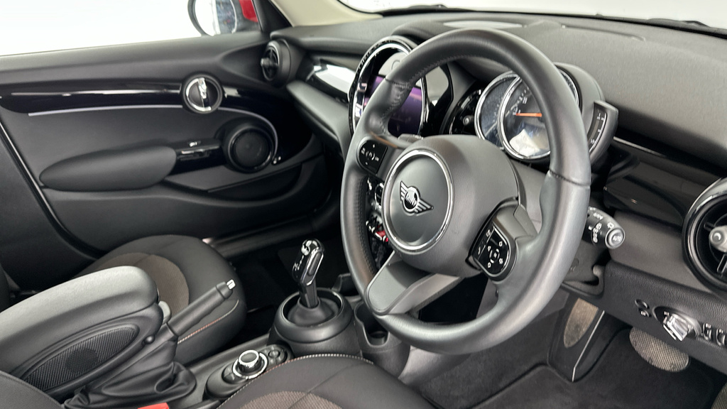 Mini Hatch 1.5 Cooper Classic Steptronic Euro 6 Ss White #6