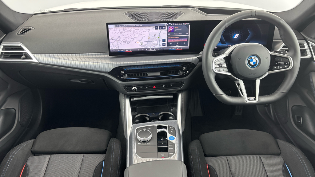 BMW i4 35 70.2Kwh M Sport Gran Coupe Edrive White #4