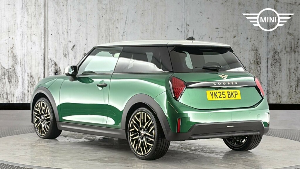 Mini Hatch 1.5C Exclusive Steptronic Euro 6 Ss Green #2