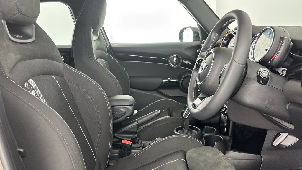 Mini Hatch 1.5 Cooper Classic Grey #11