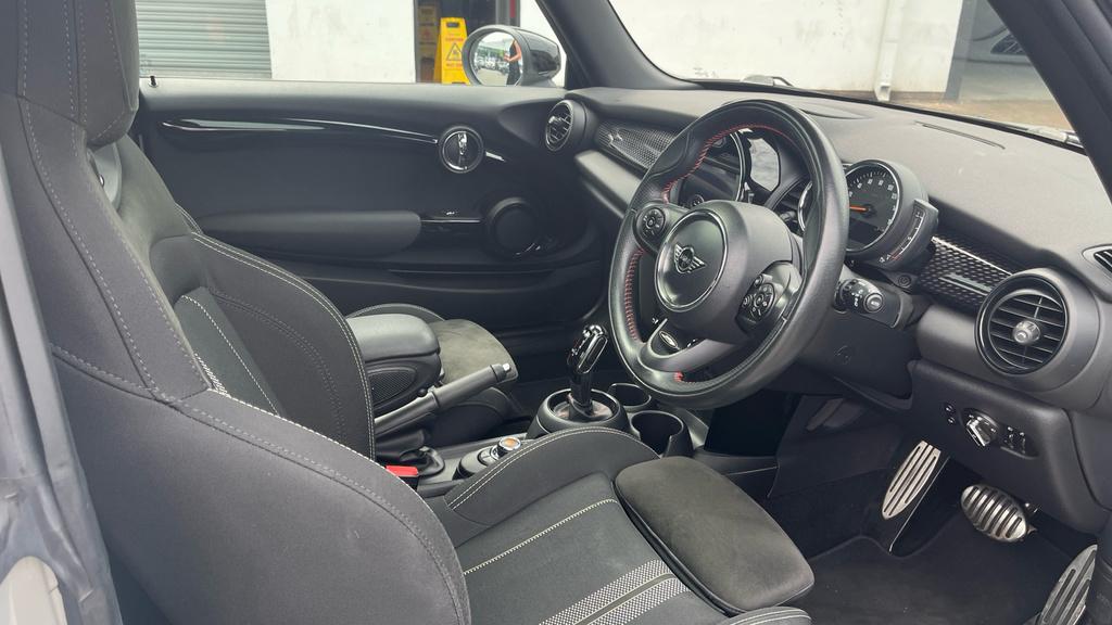 Mini Hatch 2.0 Cooper S Sport Steptronic Euro 6 Ss White #6