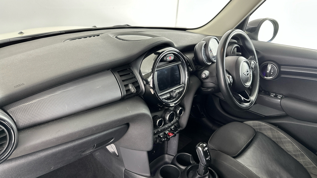 Mini Hatch 1.5 Cooper Classic Steptronic Euro 6 Ss White #6
