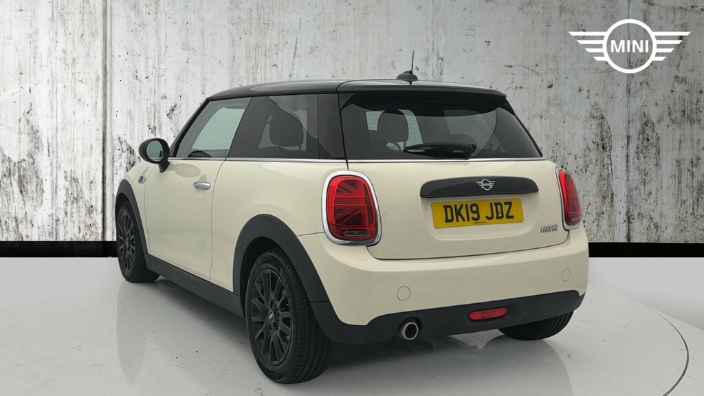 Mini Hatch 1.5 Cooper Classic Euro 6 Ss White #2
