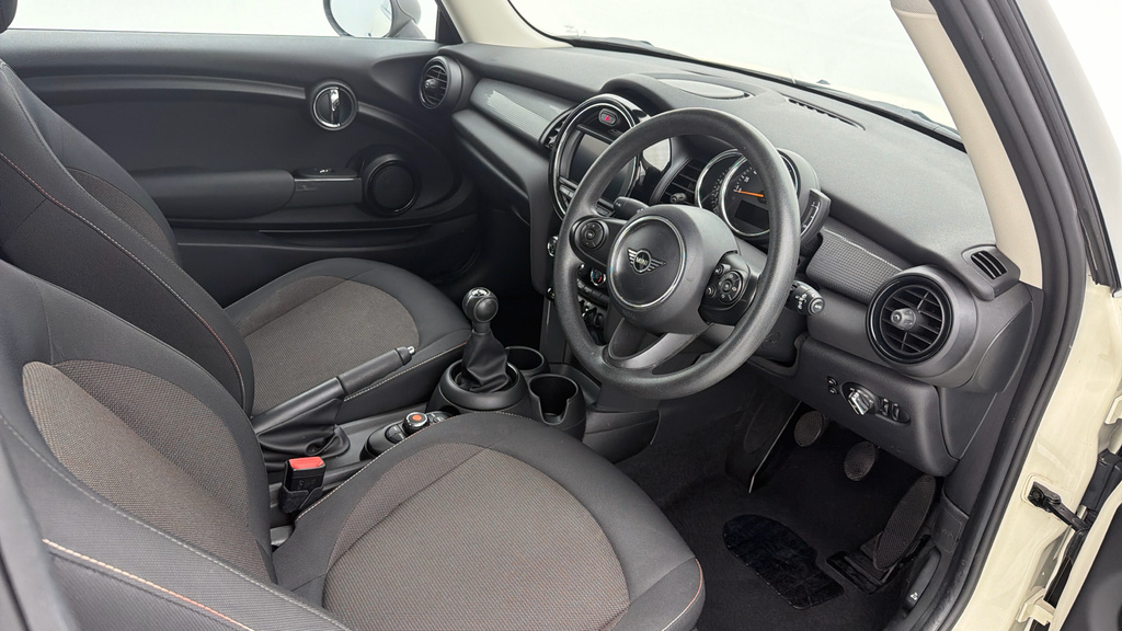 Mini Hatch 1.5 Cooper Classic Euro 6 Ss White #6