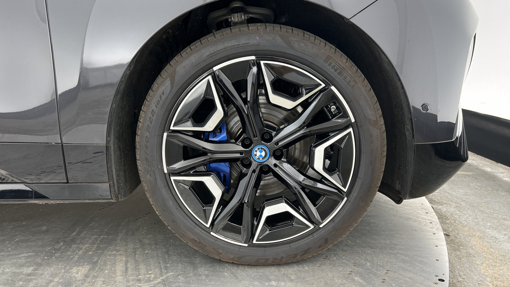 BMW iX 50 M Sport Blue #14