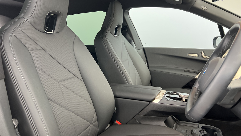 BMW iX 50 M Sport Blue #11