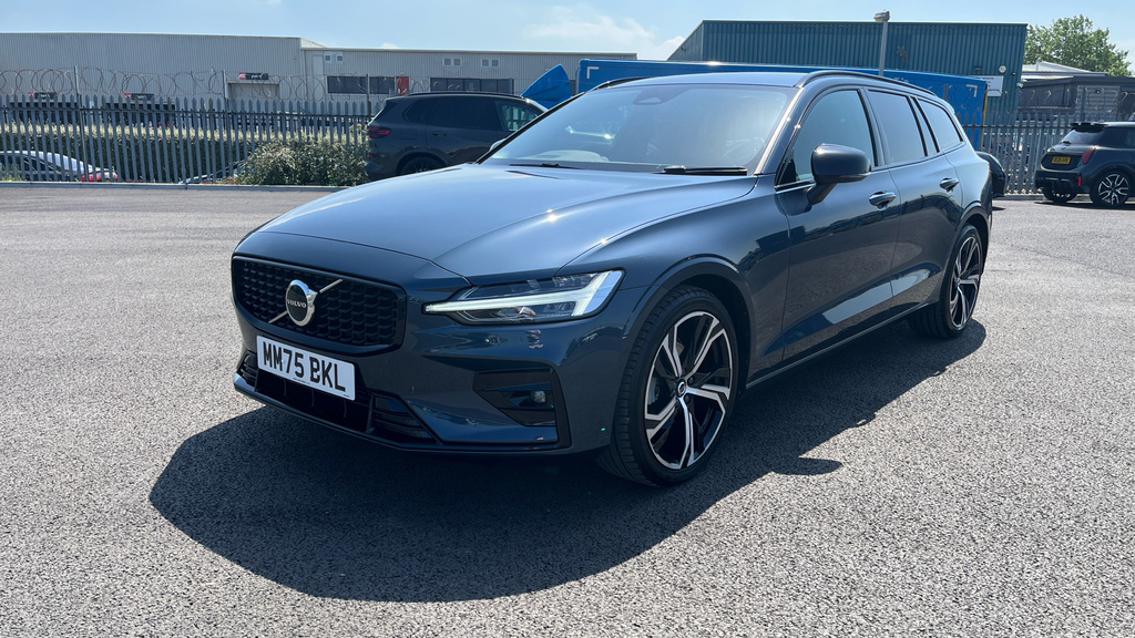 Volvo V60 B4 Mhev Plus Black #43