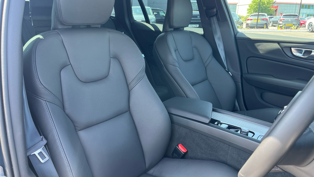 Volvo V60 B4 Mhev Plus Black #34