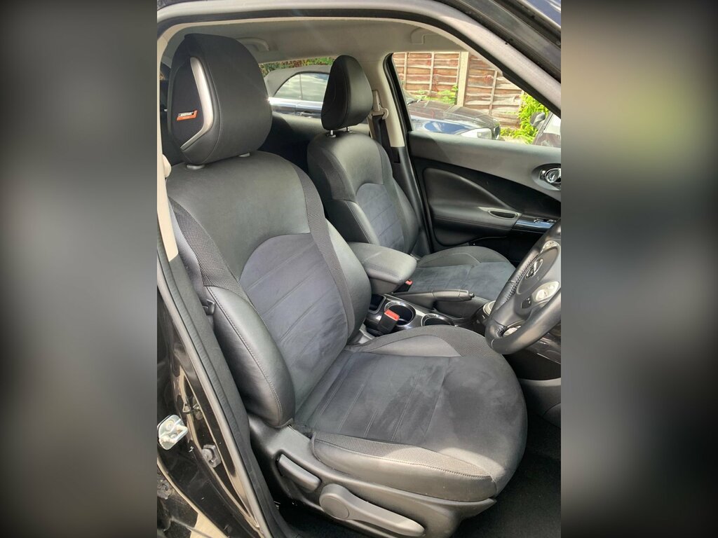 Nissan Juke 1.6 Bose Personal Edition Suv Xtron Eur GL18OMS Black #4
