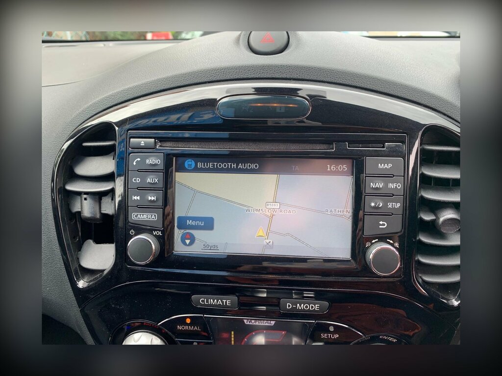 Nissan Juke 1.6 Bose Personal Edition Suv Xtron Eur GL18OMS Black #3