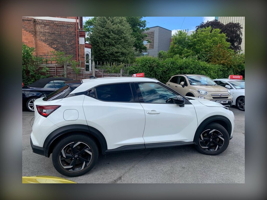 Nissan Juke 1.6 N-connecta Suv Hybrid Euro 6 GV72RVM White #4
