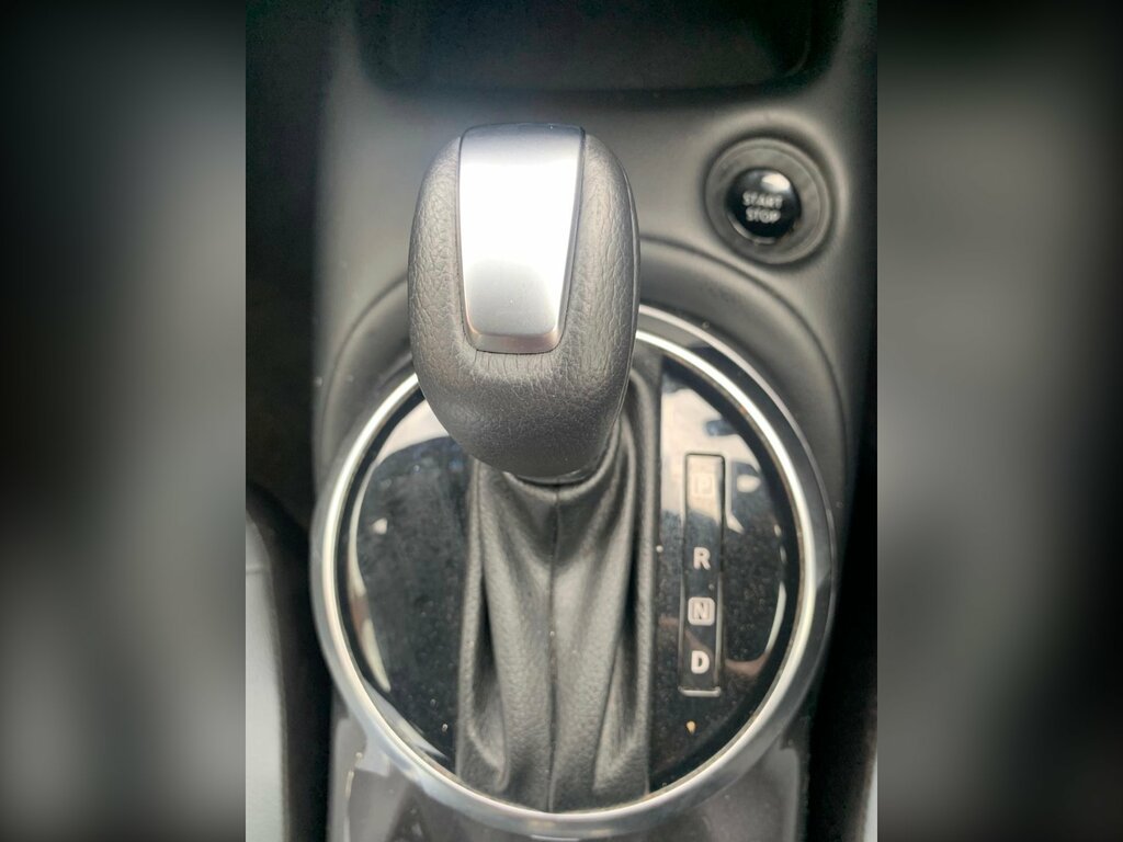 Nissan Juke 1.6 N-connecta Suv Hybrid Euro 6 GV72RVM White #5
