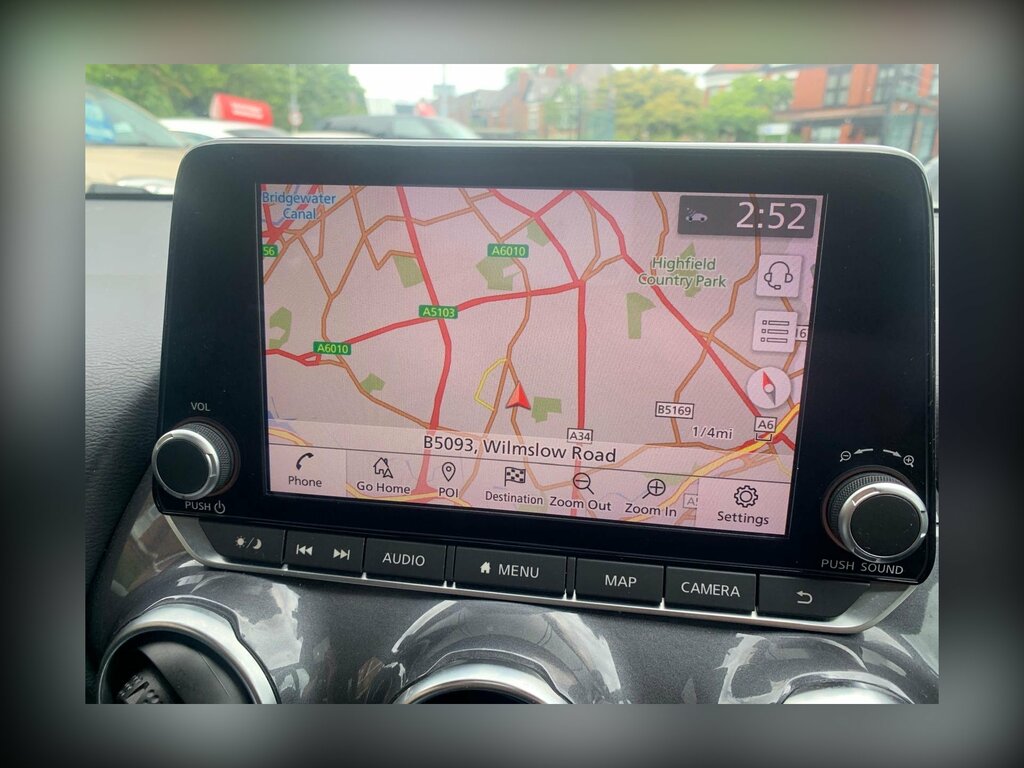 Nissan Juke 1.6 N-connecta Suv Hybrid Euro 6 GV72RVM White #6