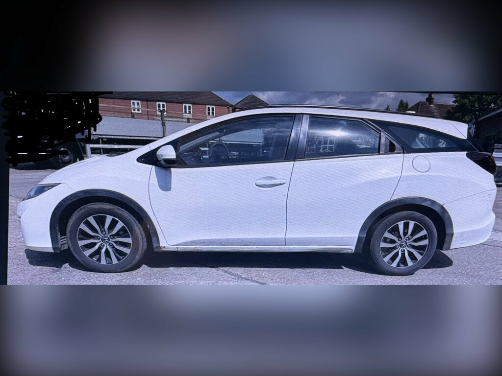 Honda Civic 1.6 I-dtec Se Plus Tourer Euro 5 White #3