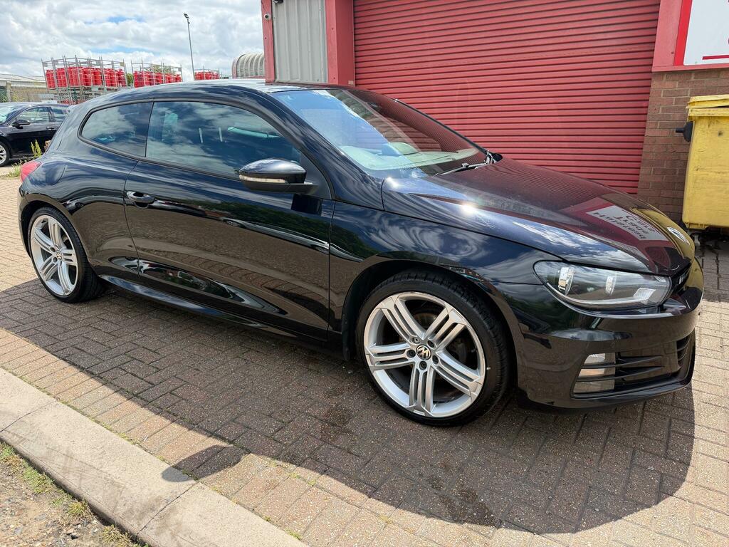 Volkswagen Scirocco R-line Black