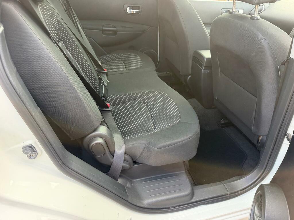 Nissan Qashqai+2 1.5 Dci Acenta 2Wd Black #9