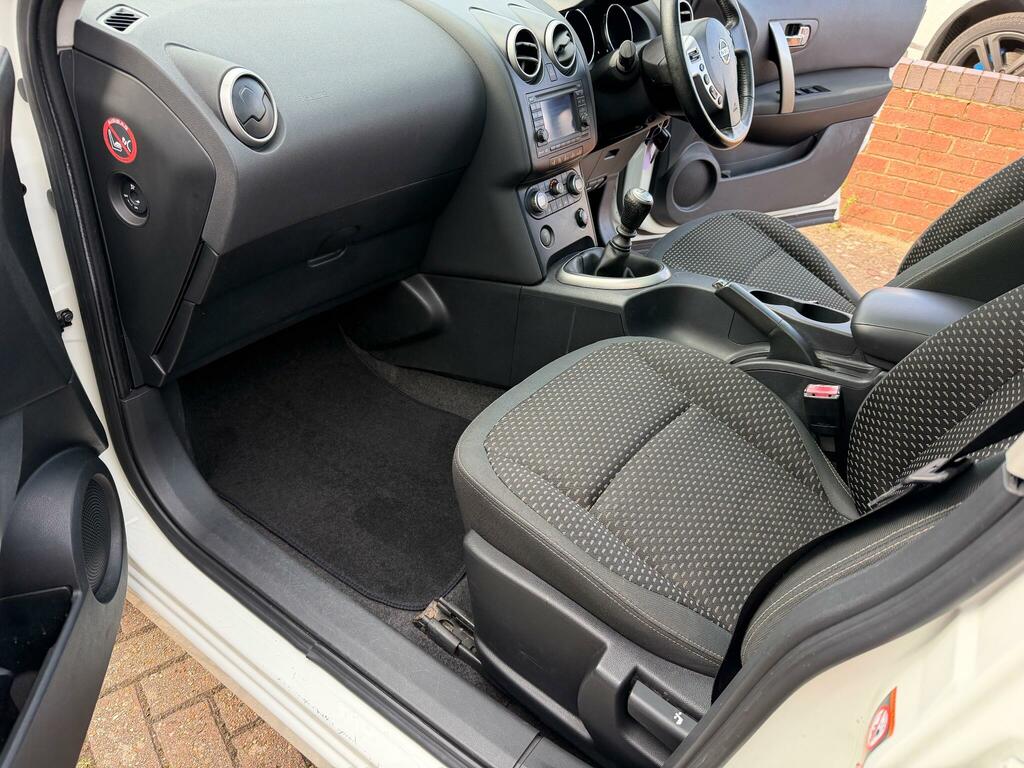 Nissan Qashqai+2 1.5 Dci Acenta 2Wd Black #8