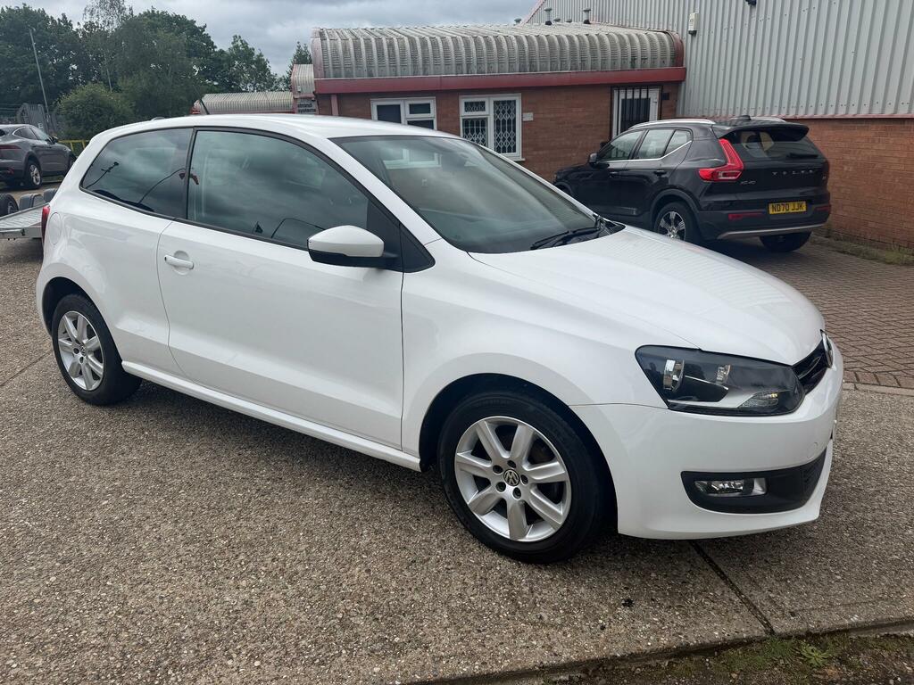 Volkswagen Polo Match Edition White