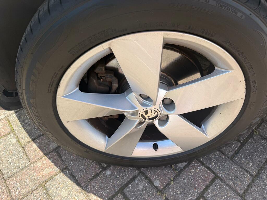 Skoda Karoq Se Technology Blue #19