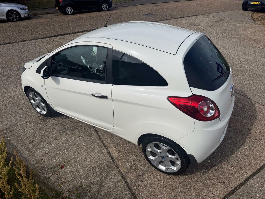 Ford KA Titanium White #4