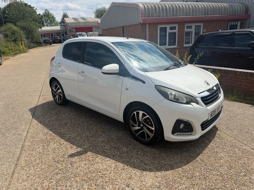 Peugeot 108 Allure White