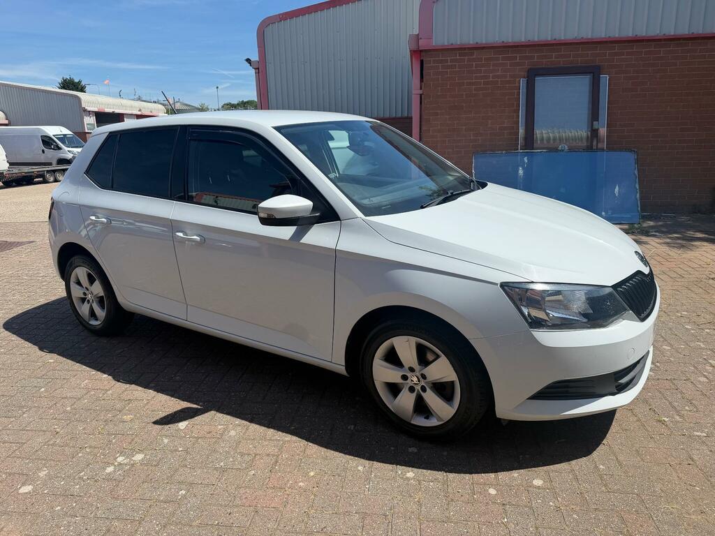 Skoda Fabia 1.2 Tsi Se Euro 6 Ss White