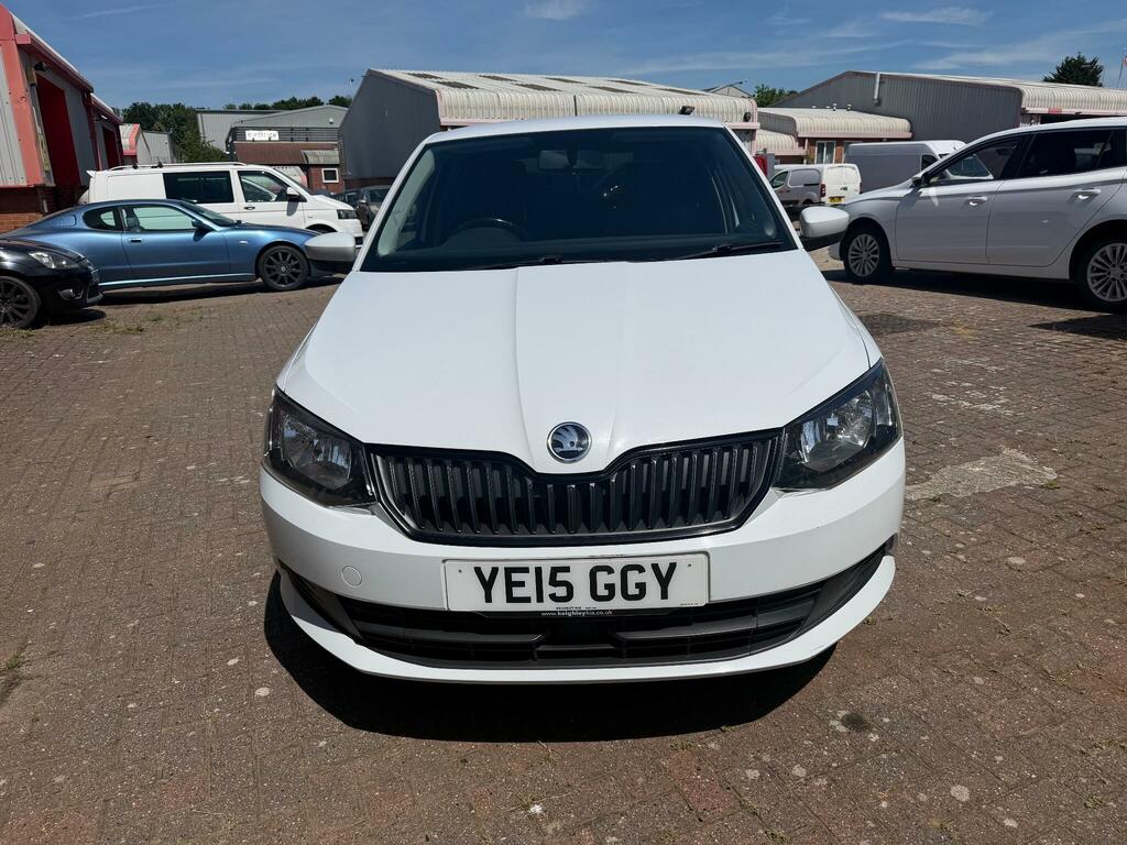 Skoda Fabia 1.2 Tsi Se Euro 6 Ss White #2