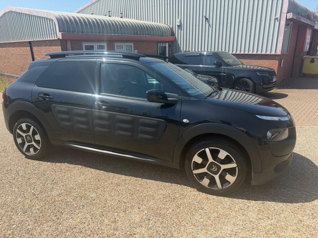 Citroen C4 Cactus Flair Black