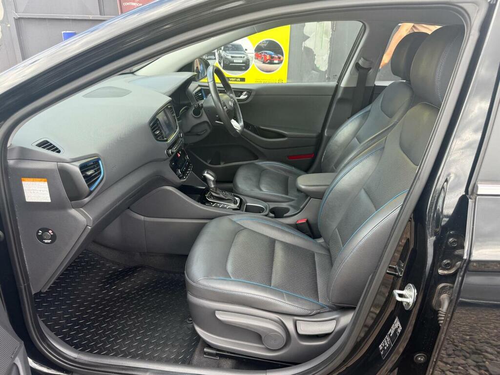 Hyundai Ioniq Hatchback White #48