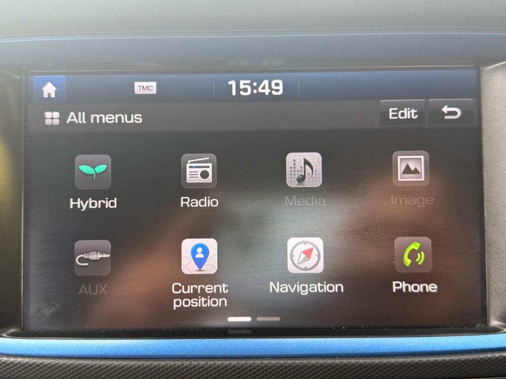 Hyundai Ioniq Hatchback White #36