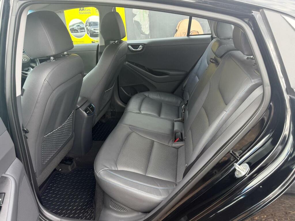 Hyundai Ioniq Hatchback White #20
