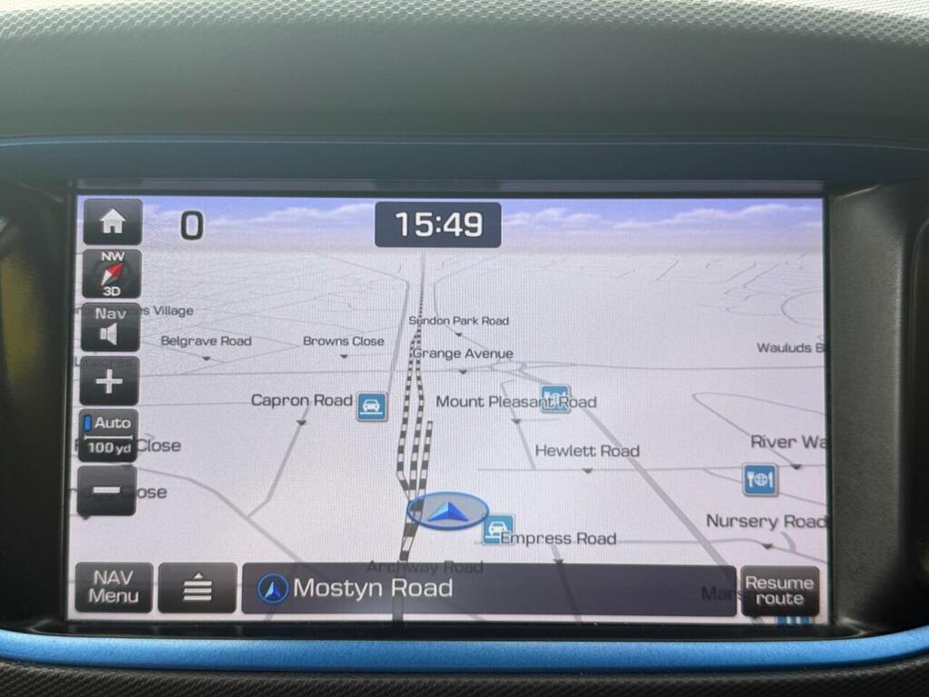 Hyundai Ioniq Hatchback White #38
