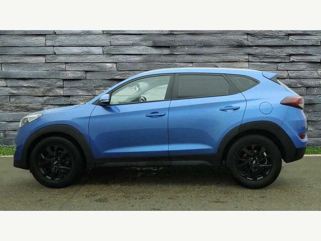 Hyundai Tucson Crdi Blue Drive Premium Red #6