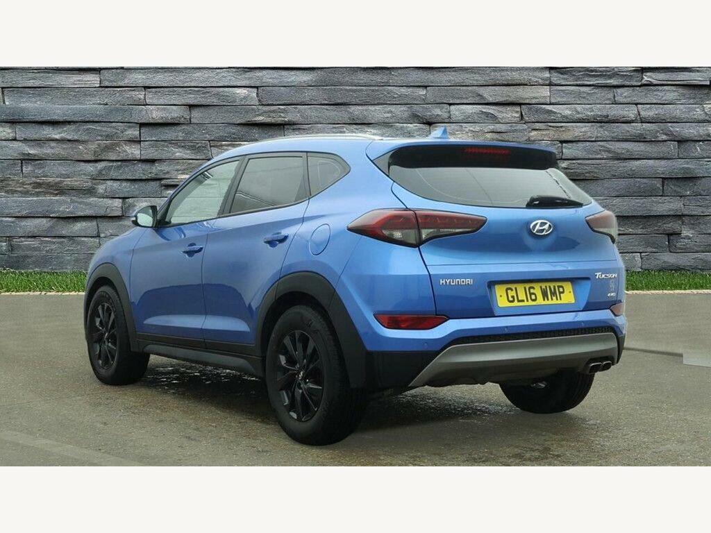 Hyundai Tucson Crdi Blue Drive Premium Red #3