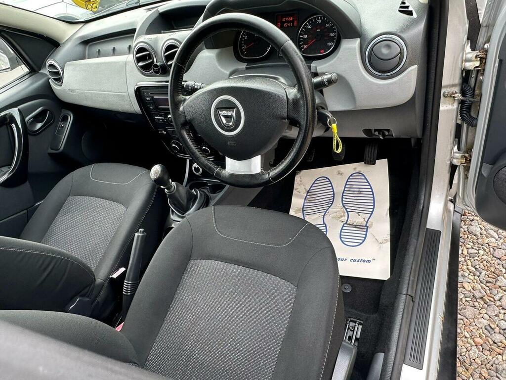 Dacia Duster 1.5 Dci Laureate Euro 5 Grey #16