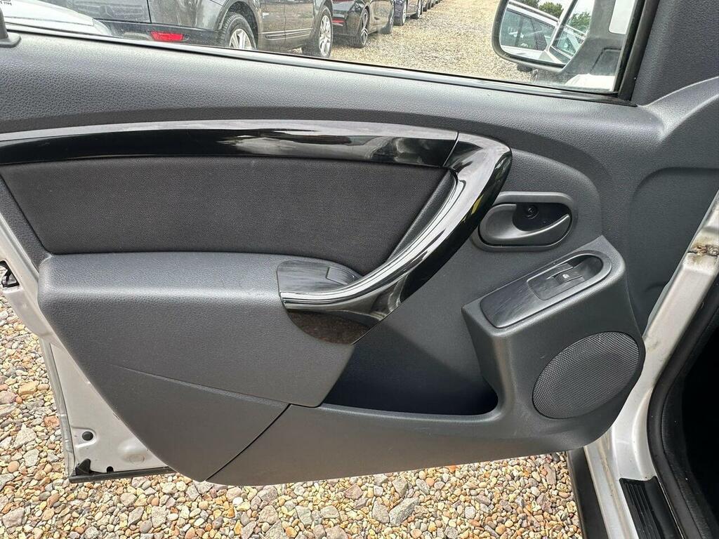 Dacia Duster 1.5 Dci Laureate Euro 5 Grey #24