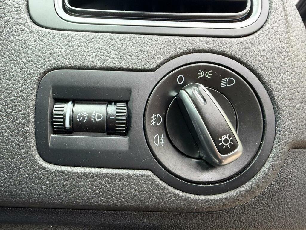 Volkswagen Polo Hatchback Orange #21
