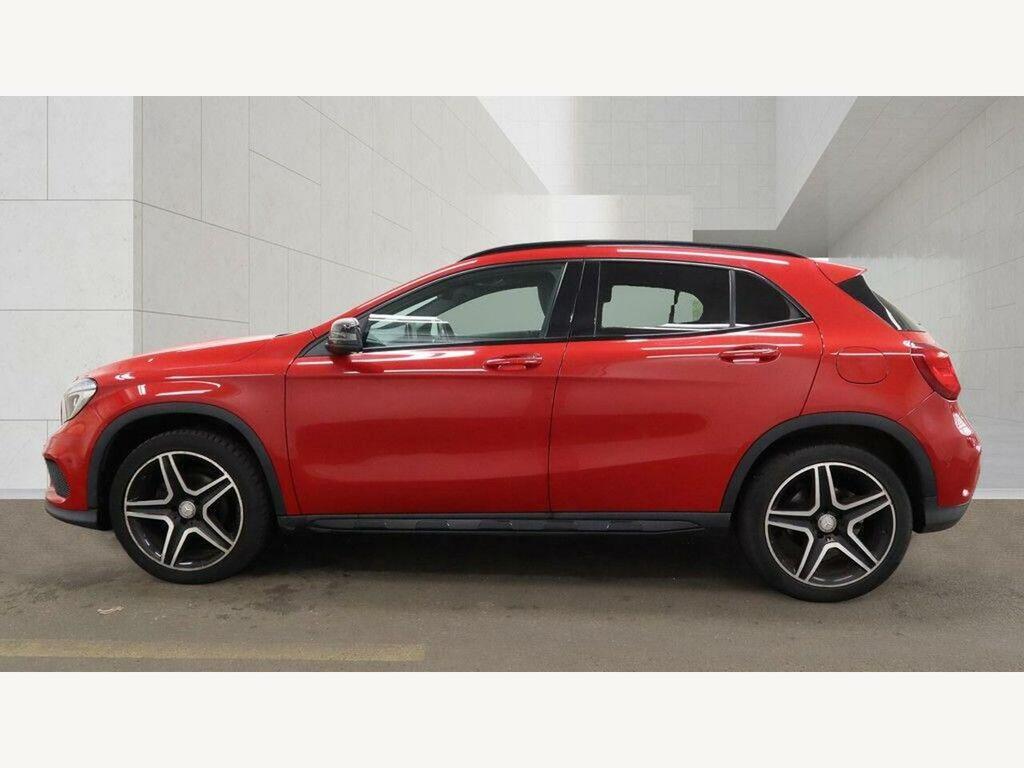 Mercedes-Benz GLA Class Amg Line Black #8