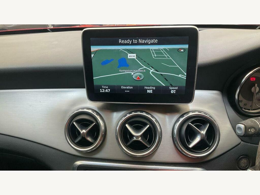 Mercedes-Benz GLA Class Amg Line Black #16
